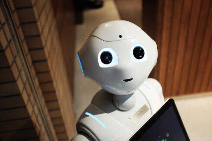 人型ロボットはより「人っぽく」進化？　ASIMOやペッパーにはない“可能性”とは　
