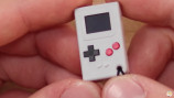 実際にプレイ可能な“世界最小のゲームボーイ”を米クリエイターチームが制作