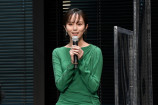 小栗旬、『日本沈没』での松山ケンイチとの17年ぶりの再共演を語る　杏には“雨女”疑惑も？
