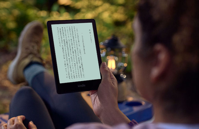 Kindle」最新モデルは何がすごい？ ついにワイヤレス充電にも対応 