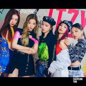 ITZY、日本デビューアルバム『IT'z ITZY』リリース決定 「WANNABE