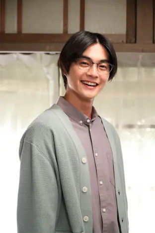 20211102-superrich-02-312x468.