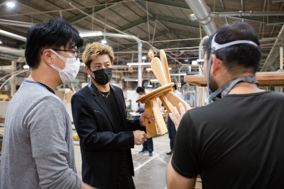 EXILE黒木啓司、福岡県「大川家具」の魅力に迫るYouTube動画公開