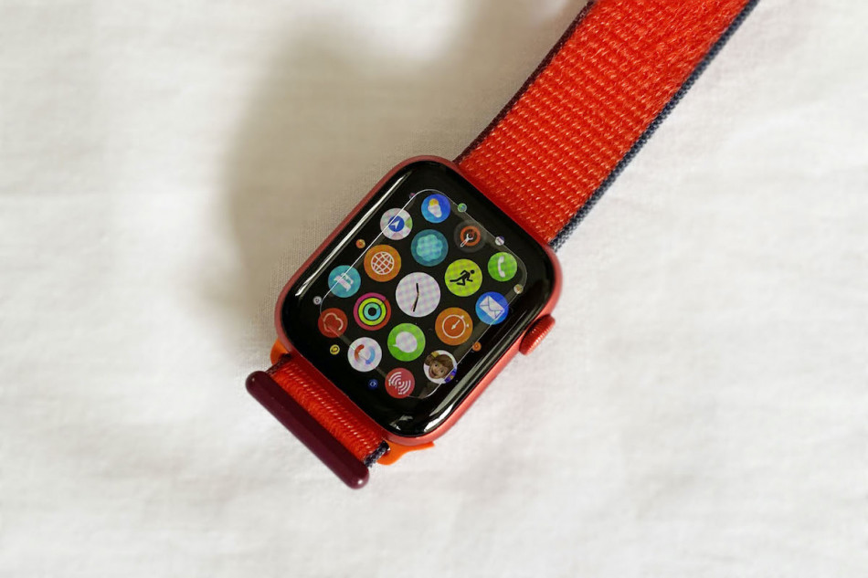 100円ショップで揃うApple Watch向け商品とは？ ダイソー、キャンドゥ