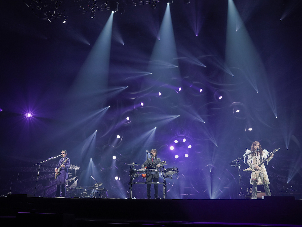 THE ALFEEが日本武道館で告げた、新たな始まり 2年ぶりの有観客ライブ