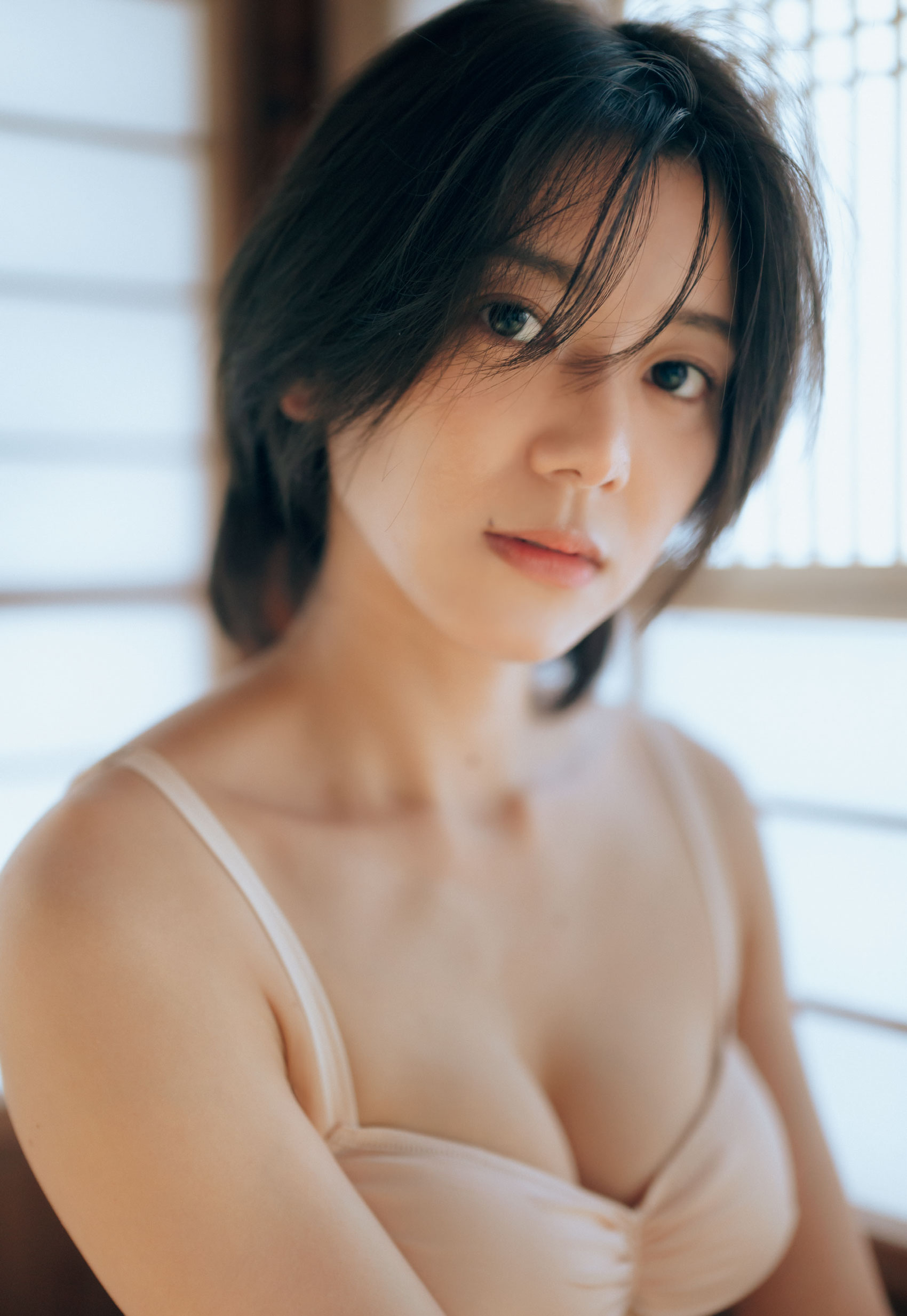 中田花奈が『週プレ』表紙・巻頭に登場の画像