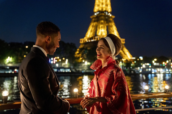『エミリー、パリへ行く』と『セックス・アンド・ザ・シティ新章』の数奇な繋がりとは？