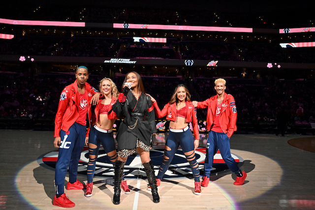 Crystal Kay、NBA公式戦・⼋村塁所属のワシントンウィザーズ戦にて国歌独唱＆ハーフタイムパフォーマンスの画像2-2