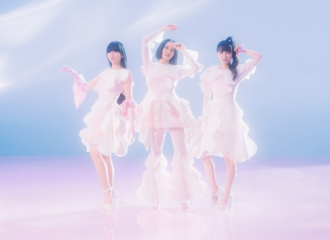 Perfume、初夏にニューアルバムリリース　ニューシングル『Flow』との連動キャペーンも