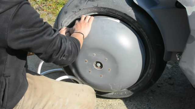 『AKIRA』金田バイクを製作するYouTuberの画像