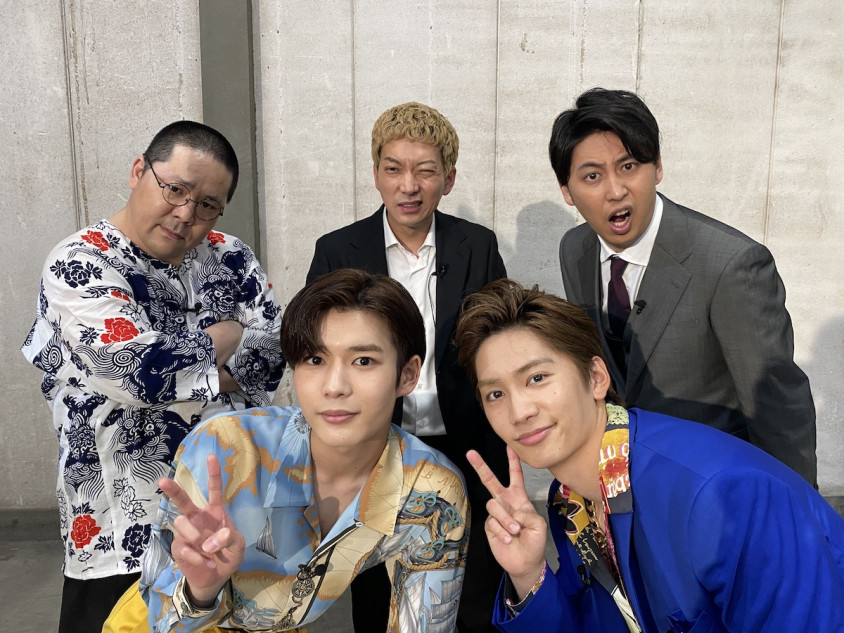 長尾謙杜、藤原丈一郎、佐藤新　Mステ　ステージフォト 長尾謙杜、藤原丈一郎、佐藤新 Mステ ステージフォト 長尾謙杜、藤原丈