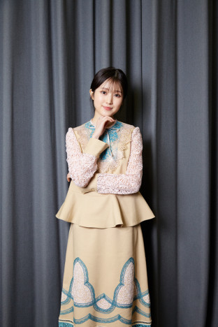 福本莉子が「私の原点」と語る&ldquo;舞台&rdquo;