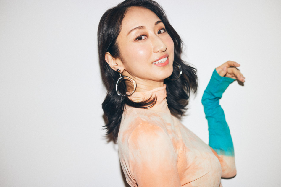 音楽は、年代というか、世代で聴くものなのかなと思います - Real