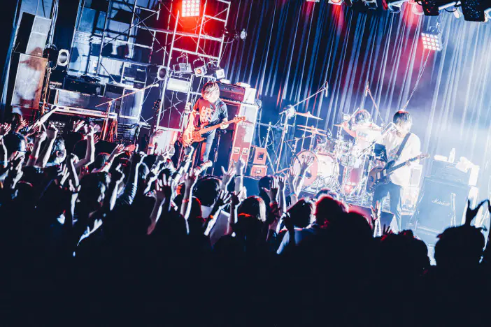 ヒトリエ、全国ツアー『HITORI-ESCAPE TOUR 2023』開催 チケット最速