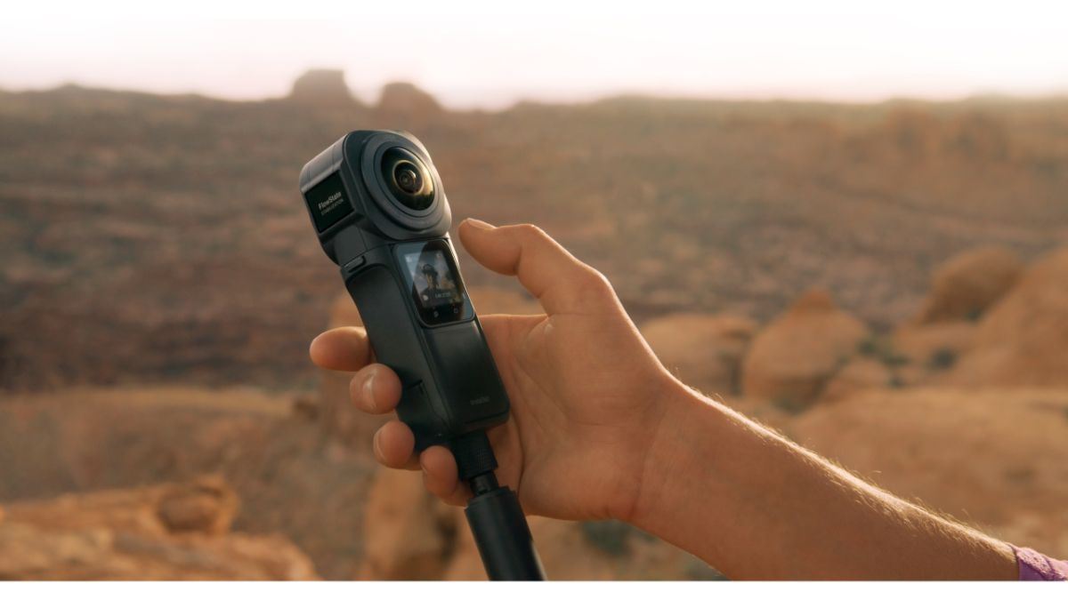 小型軽量の最新360度カメラ実写レビュー