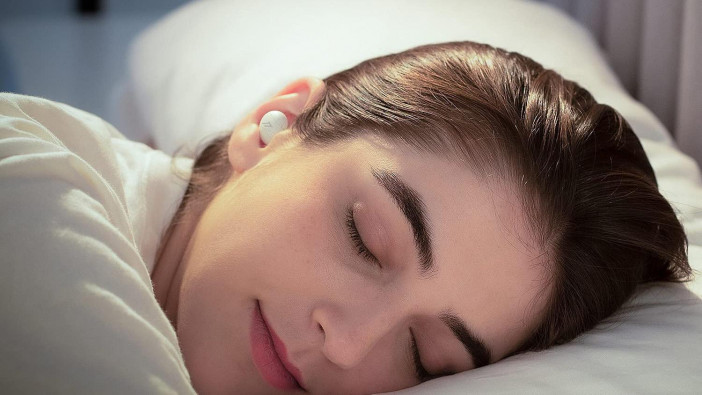 『マツコの知らない世界』で紹介された睡眠用イヤホン『ComfoBuds』　安くて小型、安眠効果も絶大！