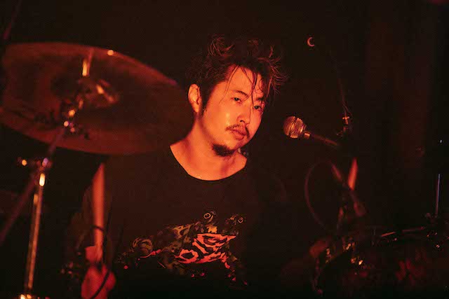 ドミコ、ストイックな演奏が生む高い熱量　ライブバンドの真骨頂を見せたツアーセミファイナル東京公演の画像2-2