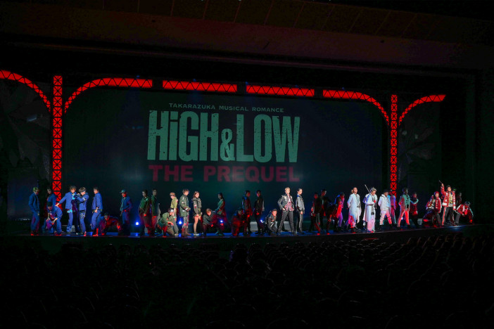 宝塚×LDH『HiGH&LOW －THE PREQUEL－』舞台稽古に密着　観劇前に知っておきたいエレガントで大迫力な演出ポイント