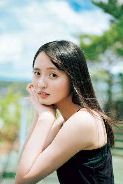 乃木坂46・遠藤さくらが「B.L.T.10月号」に登場