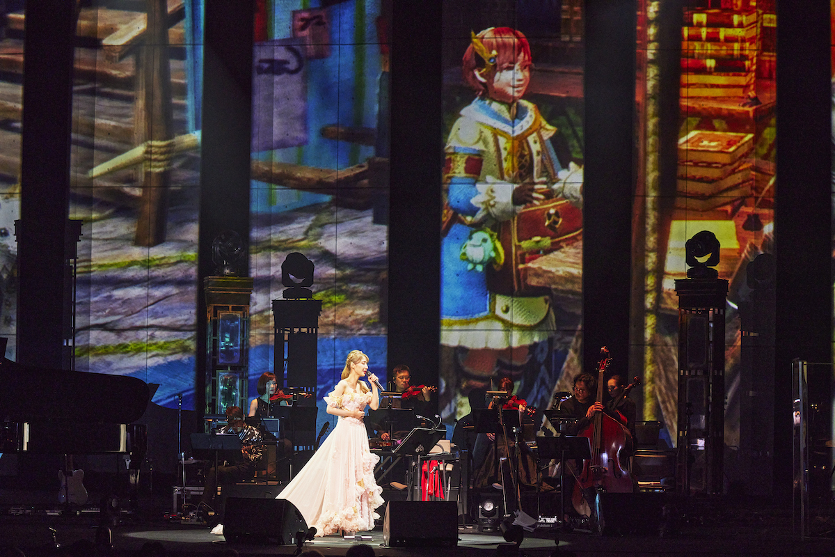 サラ・オレイン、10周年を記念したステージで名カバー披露　歌とバイオリンに乗せて届けられた安らかな時間の画像2-2