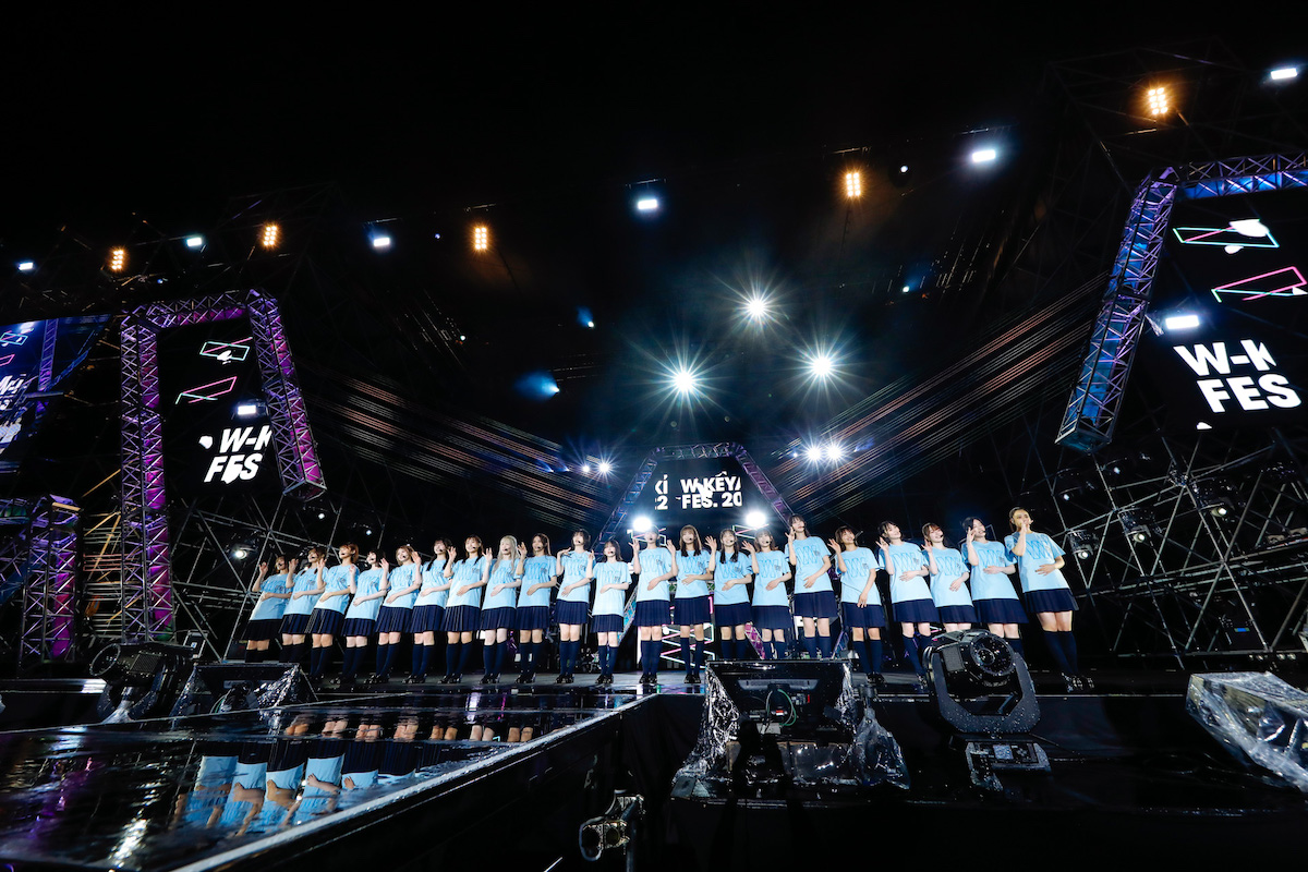 櫻坂46、日向坂46からバトン受け取り『W-KEYAKI FES. 2022』完結　尾関梨香＆原田葵が卒業、グループの現在地伝えた公演にの画像4-1