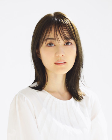 生田絵梨花、吉沢亮主演『PICU』で月9初レギュラー出演　マドンナ的存在のバスガイドに