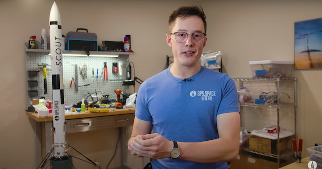 イーロン・マスク似YouTuberがロケットを完成の画像