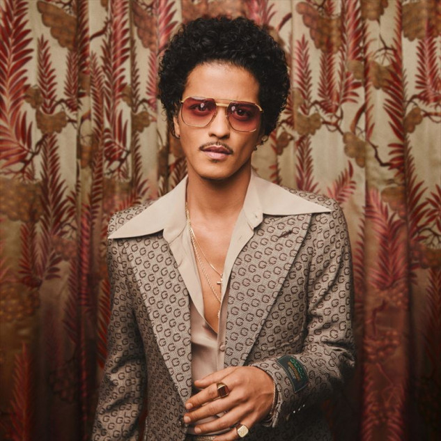 Bruno Mars ブルーノ・マーズ 2022 ピック 2枚セット Bruno Mars ブルーノ・マーズ 2022 ピック 2枚セット Bruno Mars