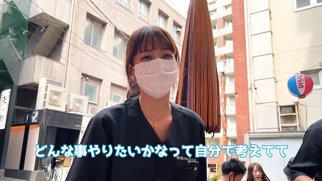 朝倉海、たまたま入店した串カツ屋の店員をスカウトの画像