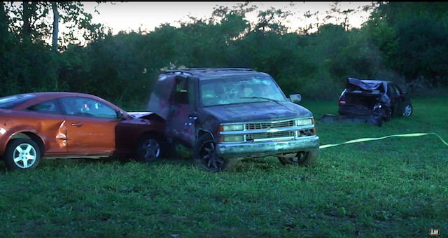 崖から車を落としても『iPhone 14』の衝突事故検知は反応しない？の画像