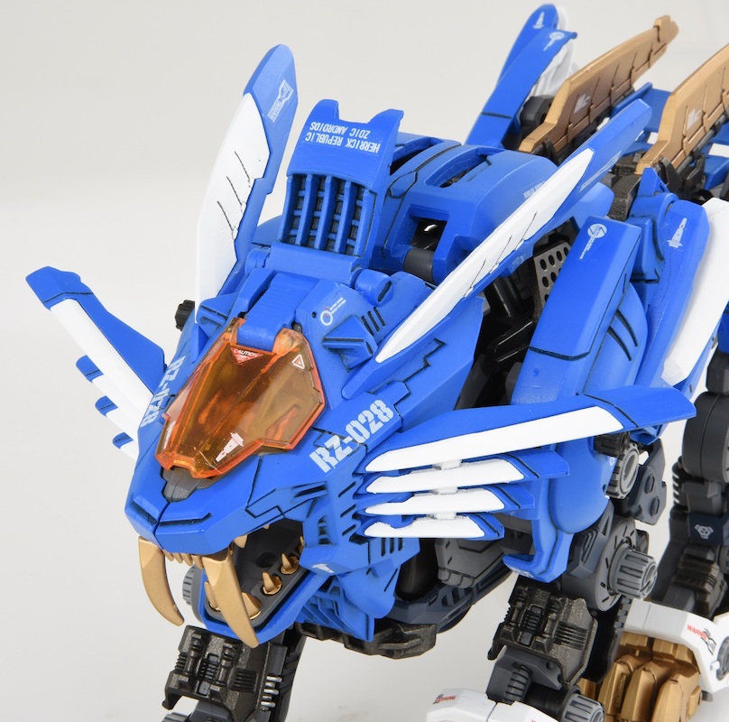 「40th Anniversary ZOIDS」第1弾『AZ-01 ブレードライガー』が発売決定の画像