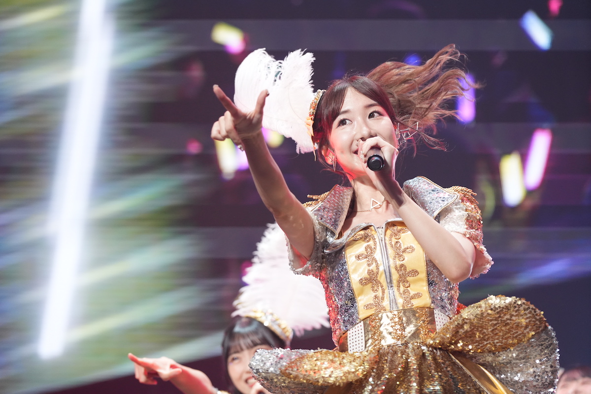 AKB48、武道館での柏木由紀プロデュース公演を振り返る　歴史や奥行きとともに伝えたグループ背負うメンバーの現在の画像1-2