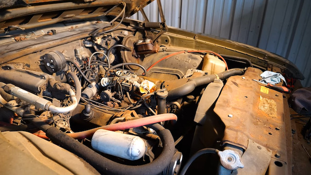 23年前に打ち捨てられたアメ車をレストアの画像