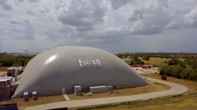 米YouTuberがテーマパークを開業してしまうの画像