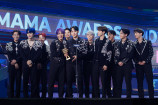 『2022 MAMA AWARDS』授賞式の写真