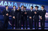 『2022 MAMA AWARDS』授賞式の写真