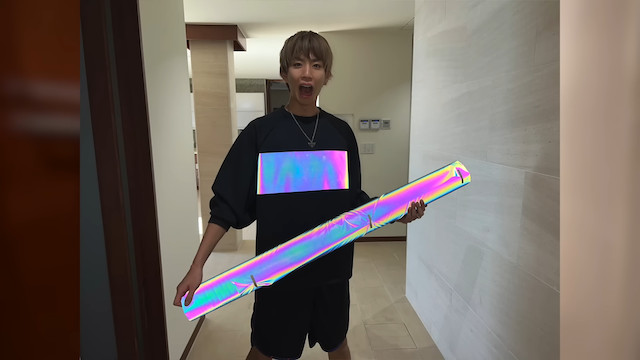 はじめしゃちょー、すべてを反射する部屋を作成の画像