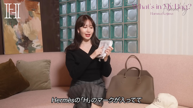 BiSH、個性あふれる“バッグの中身”を公開の画像