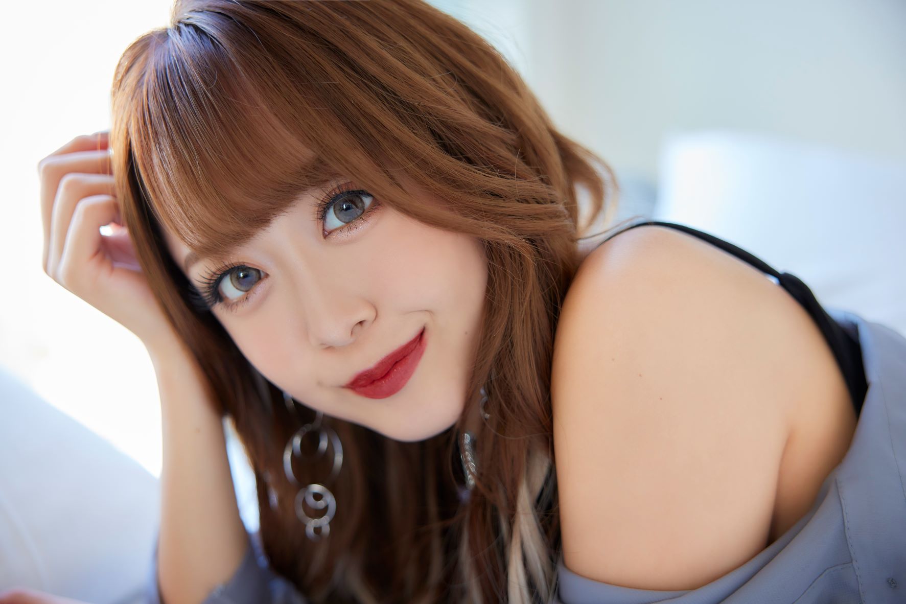 みりちゃむ”初のスタイルブックが話題の画像