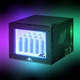 LED内蔵のミニゲーミング冷蔵庫が登場の画像
