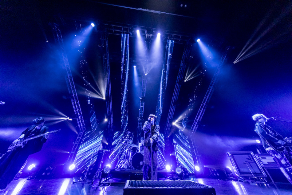 神サイ、オーディエンスの“声”に感涙