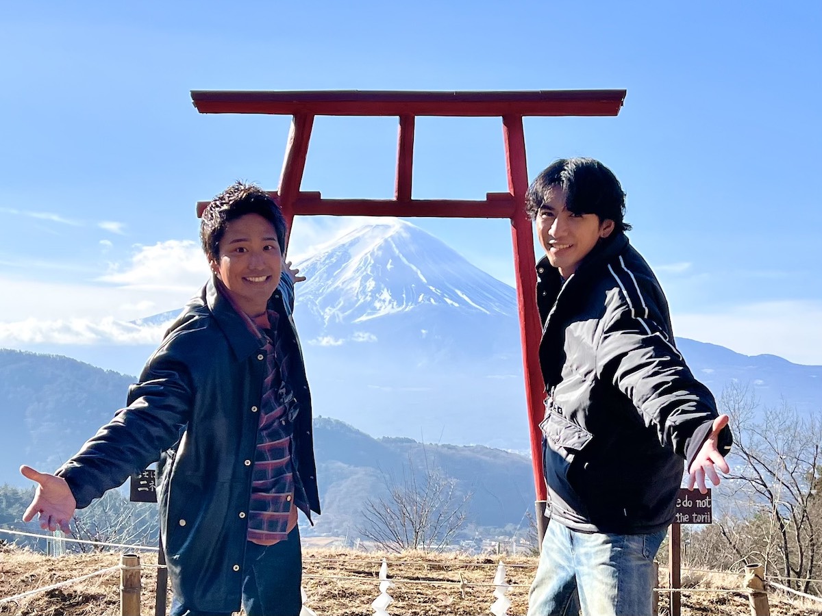 ジャニーズWESTの桐山＆藤井、2人で河口湖旅満喫