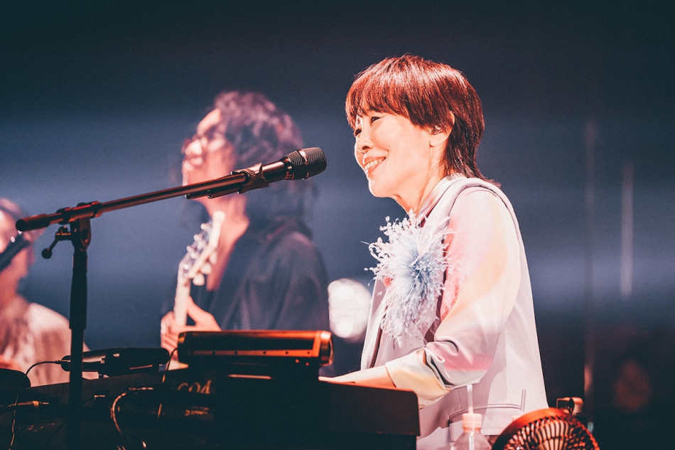 原 由子のエバーグリーンな音楽性 13年ぶりソロライブで聴かせたポップ