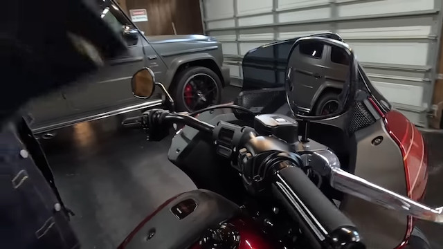 清木場、1500台限定生産のハーレーを購入の画像