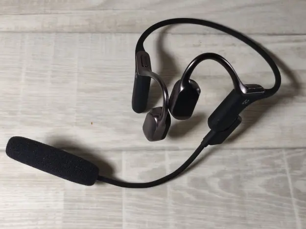 AVIOTと『マクロスΔ』がコラボ 完全ワイヤレスイヤホン『TE-D01v-MCD