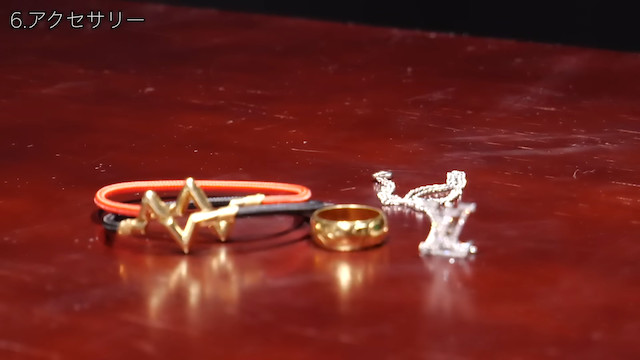 はじめしゃちょーに欠かせない10個のアイテムの画像