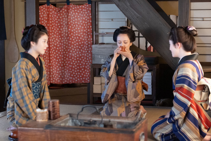 明日の第31話では、寿恵子の叔母・みえ役の宮澤エマが登場