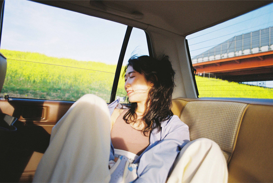 kiki vivi lily、新作EP『Blossom』リリース King Gnu 新井和輝