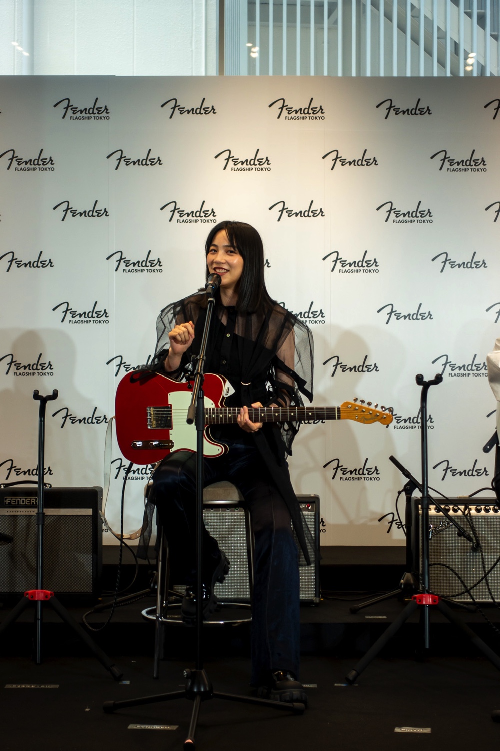 Fender世界初の旗艦店を徹底レポートの画像