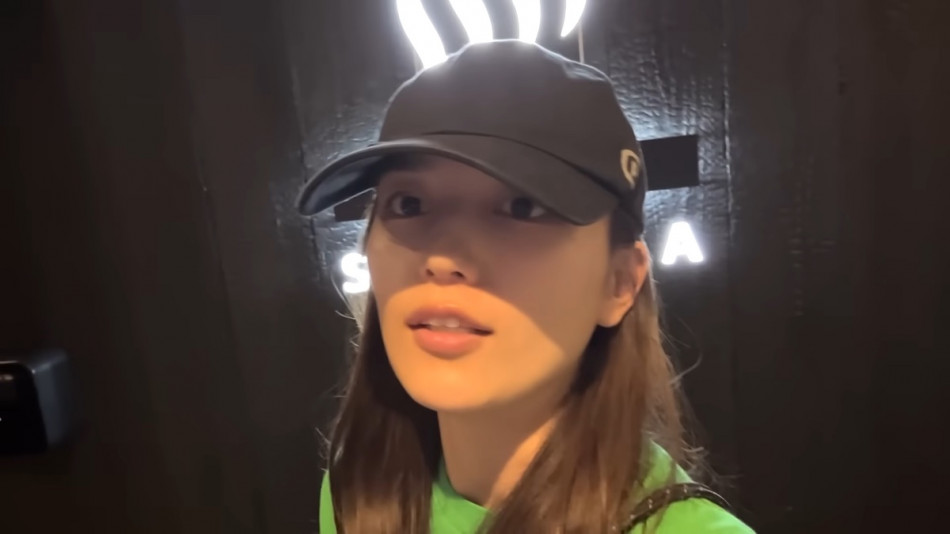 川口春奈がサウナ動画はなぜ人気に？